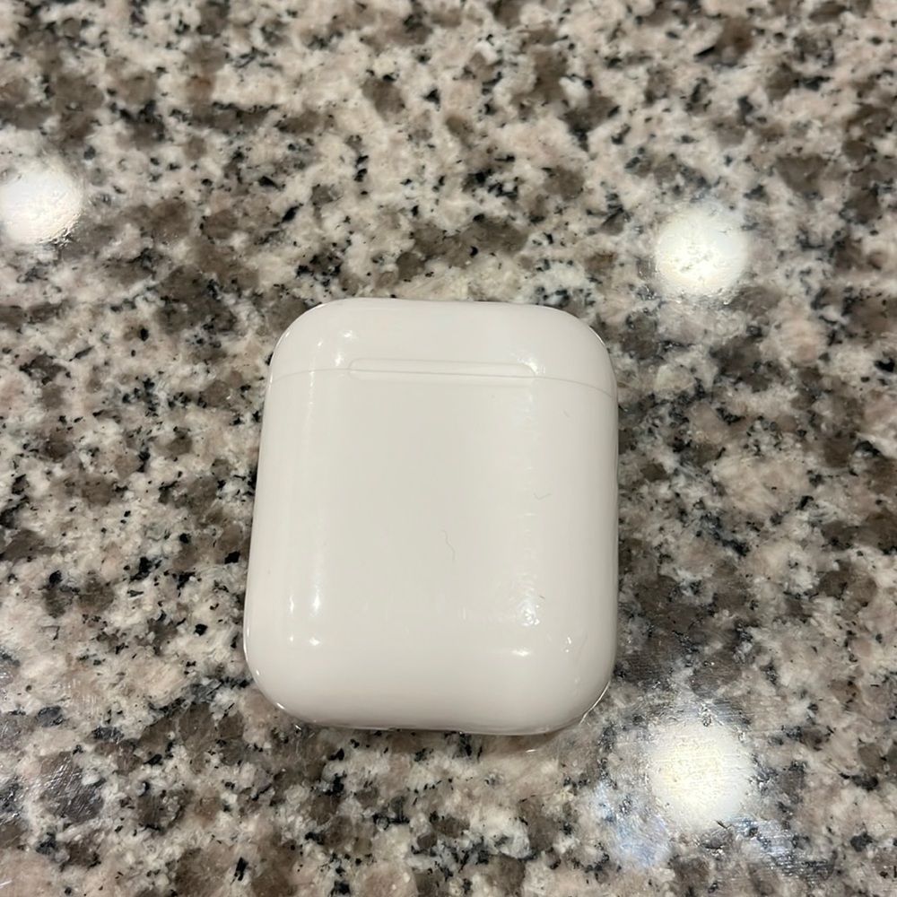 Apple AirPods 1st Generation great shape just don’t use them anymore.